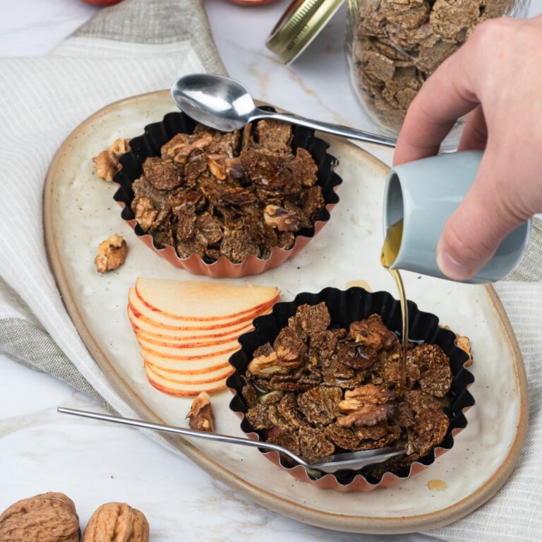 Crumble aux pommes et flakes de sarrasin à l’érable